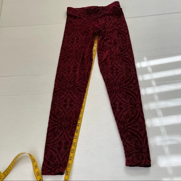 BlackMilk Burned Velvet Wine Leggings, S - Picture 7 of 9